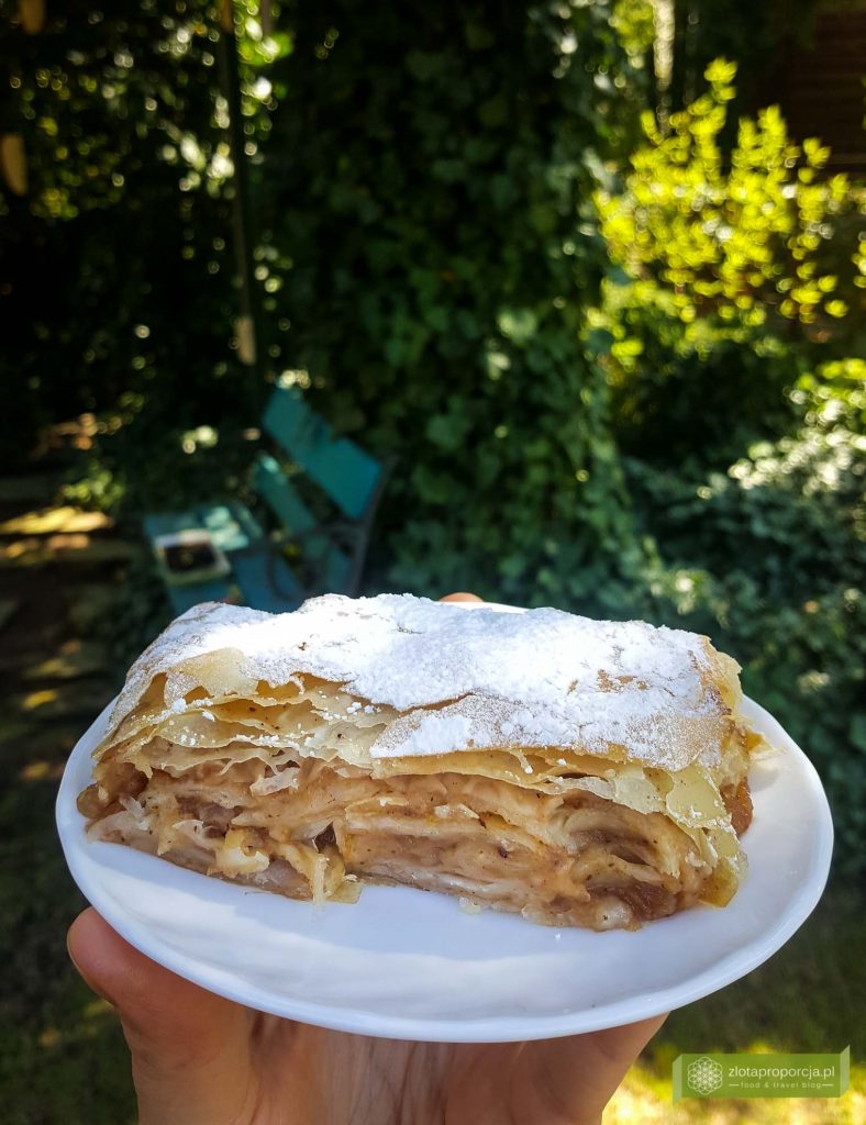 Ciasto filo z jabłkami czyli najprostszy strudel jabłkowy